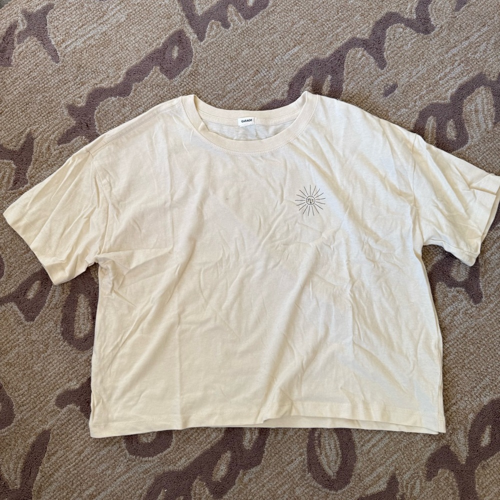 Garage Light Butter Yellow Graphic Crop Shirt